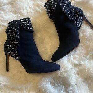Alaia Paris Navy Suede Ankle Boots Heels with Grommet Ruffle Detailing 39.5/9.5